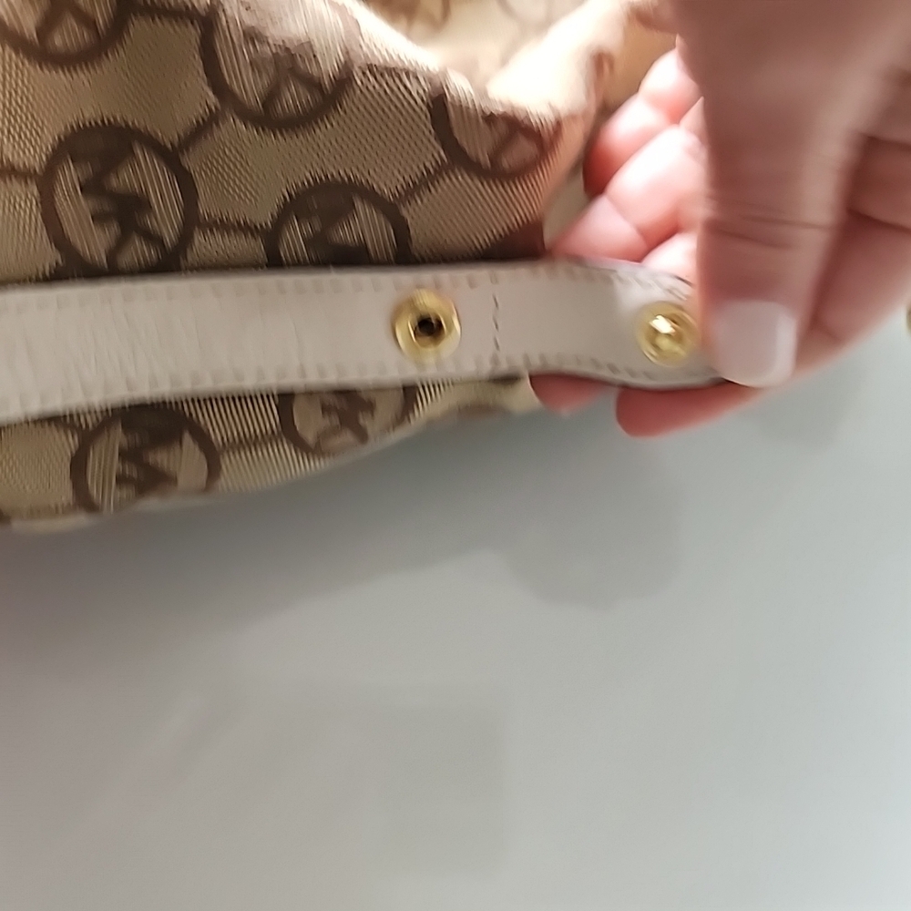 Michael Kors Beige Monogram Satchel with Pink Trim - Picture 9 of 15